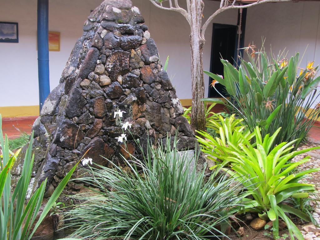 Pousada Rancho Flores Caete Luaran gambar